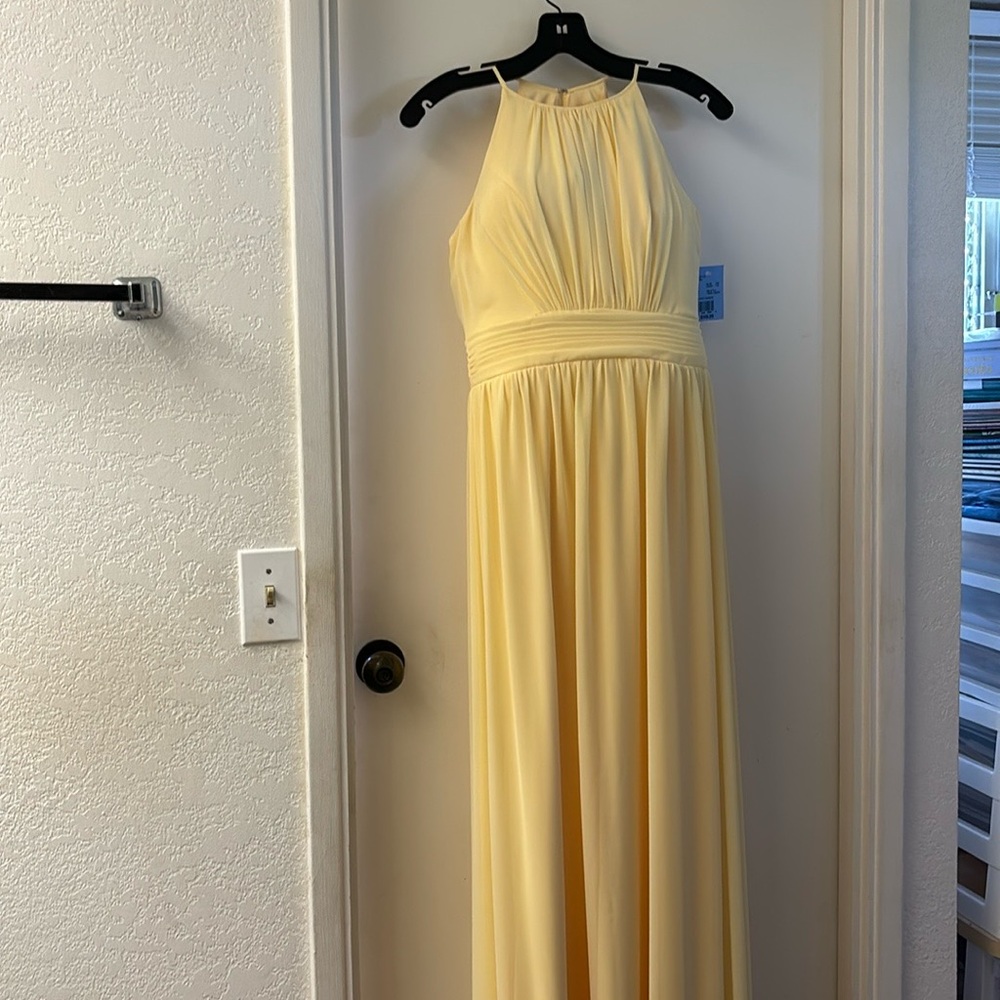 David’s Bridal Long Chiffon Highneck Canary Bridesmaid Gown